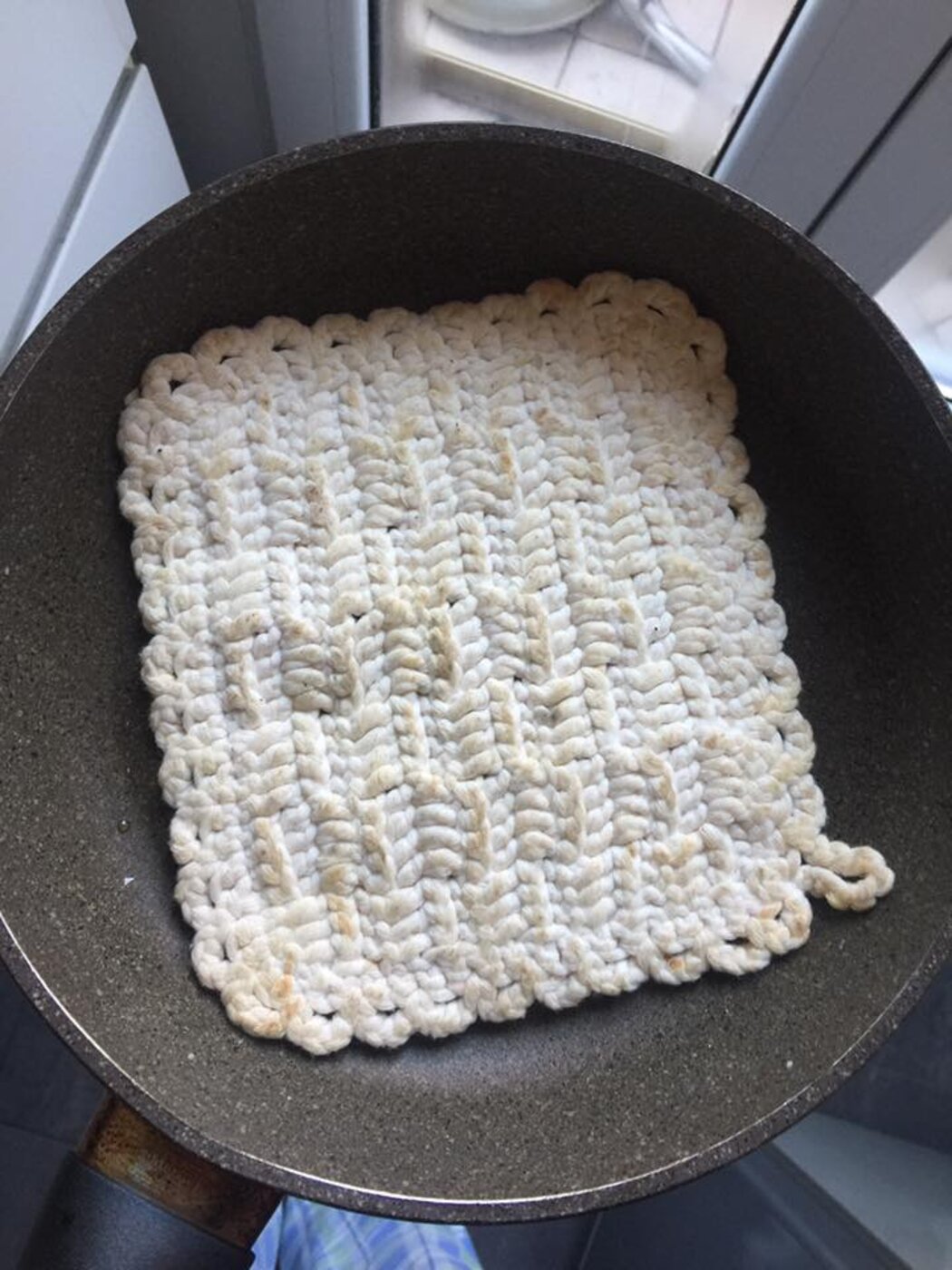 MẸO VẶT KHI DÙNG CHẢO KHÔNG DÍNH 