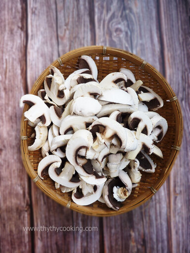 Mẹo vặt: CÁCH RỬA NẤM NHƯ NHÀ HÀNG VÀ CHEF 