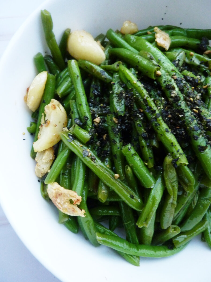 ĐẬU CÔ VE XÀO TỎI 