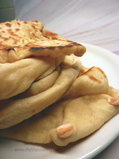 HOMEMADE MOZZARELLA STUFFED PULL APART BREAD