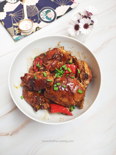 GÀ SỐT NƯỚC TƯƠNG TỎI GỪNG 