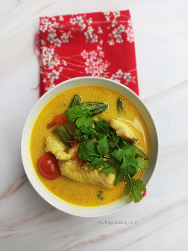 MALAYSIAN-STYLE FISH CURRY
